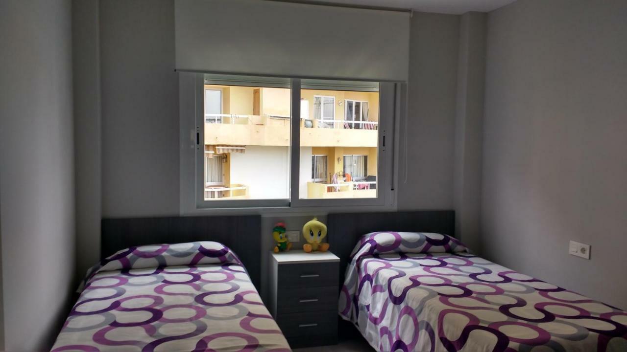 La Orquidea Apartment เบนัลมาเดนา ภายนอก รูปภาพ