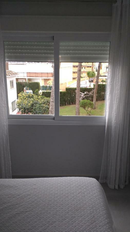 La Orquidea Apartment เบนัลมาเดนา ภายนอก รูปภาพ